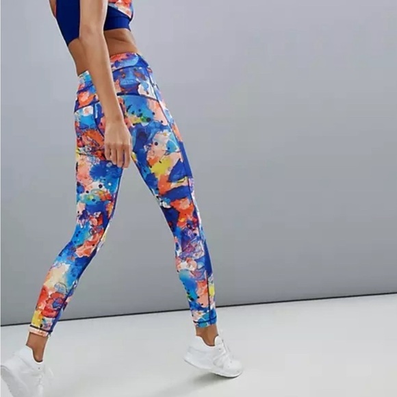 adidas Performance Training Printed Mesh Panel Legging, size Medium π - Picture 3 of 8